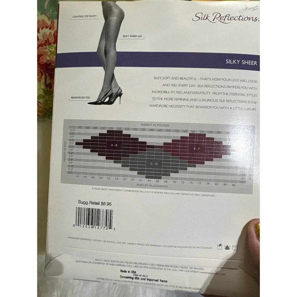 Hanes Pantyhose Womens CD Silk Reflections Barely Black Silky Sheer 718 NIP New